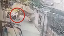 广东中山：围墙倒塌瞬间，父亲弹起张臂护子不幸遇难