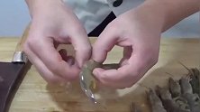 教你做油焖大虾，酱香浓郁，金黄酥脆，上桌就扫光！