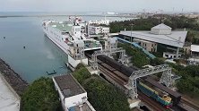 从海南到广东，中国唯一的“海上铁路”，原来火车是这样过海的