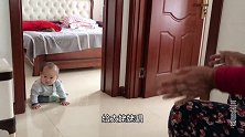 带宝宝去姥娘家，进门就开始满地爬，这是给太姥姥擦地去了