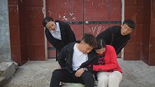 老夫老妻遇小情侣，婚前和婚后的区别，一针见血，全程爆笑