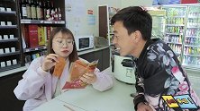 超市搞活动，面无表情吃辣条东西免费拿，小伙赚大了
