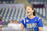 内援龚翔宇：来学习天津女排的小球技术 努力做好自己