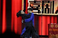当喜剧演员同台后，沈腾：捧哏太难了！岳云鹏：我把逗哏让给你