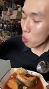 俄罗斯的大马哈鱼到底有多好吃？俄罗斯美食零食吃货好物推荐罐头鱼肉好吃