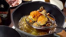 这么冷的天，你确定不来一锅热腾腾的肉蟹鸡爪煲吗？