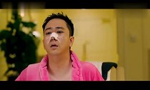 玛格丽特的春天男子为出风头跳下河,下一秒尴尬了!