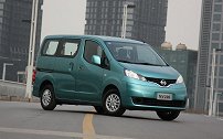 被人遗的好车！日产NV200保姆车，裸车价从12万降至9万