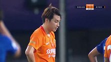 第42分钟武汉卓尔球员廖均健黄牌