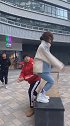 危险动作，请勿模仿