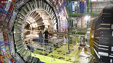强子对撞机形成时空虫洞了吗？实验室外的奇怪物体，究竟是什么？