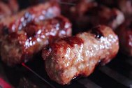 少少的一点肉配上，这份汉堡太完美了！