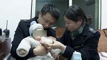 重庆：夫妻吵架妻子把婴儿丢在火车站，丈夫：以为开玩笑