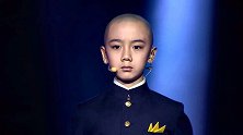 9岁男孩唱京剧，一上场就被Selina夸奖他很帅