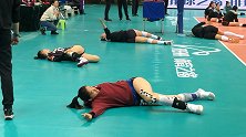 PP体育直击北京女排赛前热身 刘晓彤躺地拉伸状态轻松