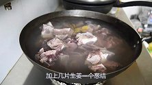 用五斤牛排骨来做酱牛排，香料配方详细，酱香浓郁，好吃又美味
