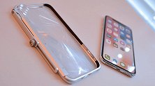 手机膜也玩新花样！日本众筹Phone X/XS老花眼专用套