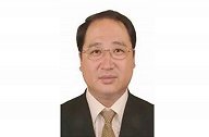 云南红河官员11岁参加工作？ 官方：他11岁进京剧团练童子功