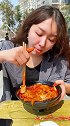 螺蛳粉 汤底红亮，醇厚鲜香，回味鲜爽，你吃螺蛳粉会搭配什么呢？美食 好吃  一定要看到最后