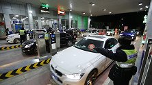 极寒之夜探访“首都东大门”守护者：一夜检查3000辆车