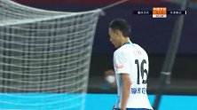 第61分钟重庆当代球员陈雷黄牌