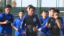 申花阿布扎比重新集结 首日慢跑恢复体能