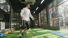 心里有哪里都是训练场！ 隋维杰陈雷休赛期加练保持状态