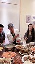 习惯性动作，没打开！你们喝，我就算了！甘院长
