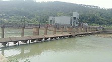 实拍肇庆怀集文昌水电站，一座依江而建的水电站