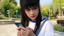 金毛百威情商太低，嘲笑小姐姐长得丑
