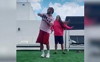 被足球耽误的dancer！古德利带女友跳一段动感舞蹈