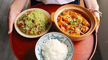 教你做两道非常下饭的菜，“凉拌莴笋”和“鱼香豆腐”，简单易学