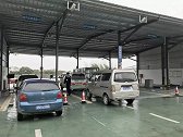 年检新政策，费用翻倍上涨，看到价格，车主：我把车卖了吧