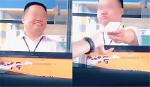 侵犯肖像权！收费员“职业假笑”走红后报警