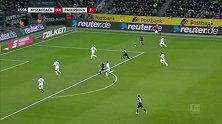 第16分钟帕德博恩球员米歇尔射门 - 被扑
