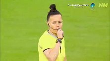 阿扎尔重回斯坦福桥出战慈善赛，任意球直接破门