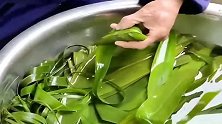 史上最牛的包粽子手法，连麻绳都不用绑，也不会露米！