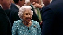英国女王婉拒“年度老人奖” 称心态决定年龄