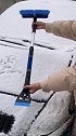 扫雪除霜不冻手，可伸缩旋转，下雪天就靠它了