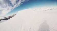 心疼摄影师！全程跟拍单板滑雪 比表演者还会玩