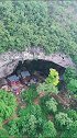 中国最后的“穴居部落”，贵州中洞苗寨，18户人家，至今未通车