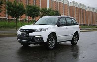 起步价不足6万，气场完胜缤智，配四轮独悬比宝骏510有档次！