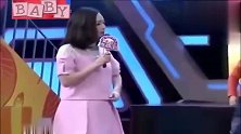 萌娃张俊豪上节目，大胆跟女主持比“妩媚”，全场都笑惨了