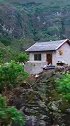 深山世外桃源，独自居住