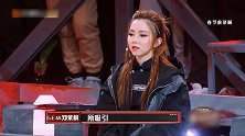 邓紫棋被帅气的女键盘手solo吸引！谢霆锋笑成表情包