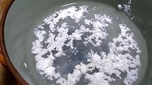 素食菜谱，一道简单的家常小炒，木耳炒花菜送给你们