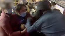广东深圳：你干嘛!公交行驶途中，她的一个举动吓坏整车人