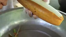 黄瓜汁做的果冻吃过吗？村花做了不少，好吃着呢