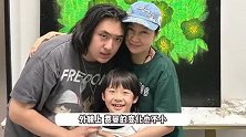 吴镇宇儿子杭州被偶遇，即兴创作油画艺术天赋高，又高又壮差点认不出