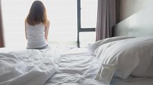 广西女大学生喝醉遭男老师性侵 另一女生逃走未报警